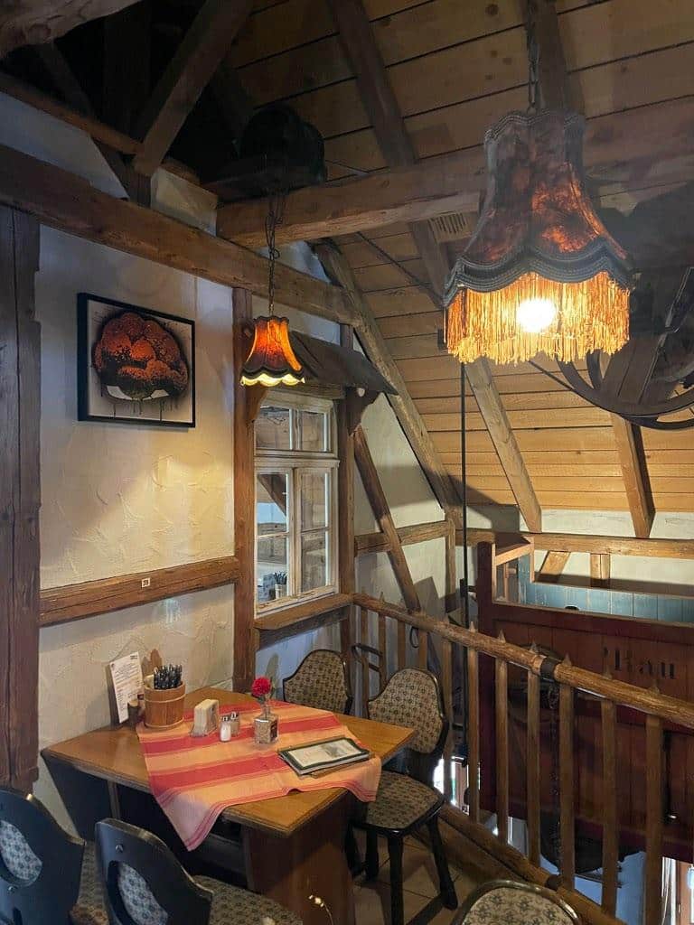 Entdecken Sie die Schönheit des Schwarzwaldes: Meine Gemälde im Restaurant Krabba Nescht